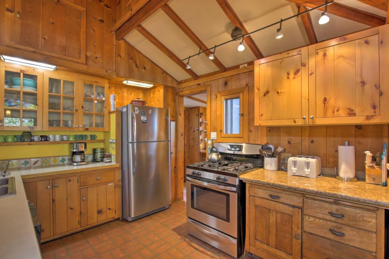 Hillside Home With Deck And Views Of Tomales Bay! Inverness Exterior photo